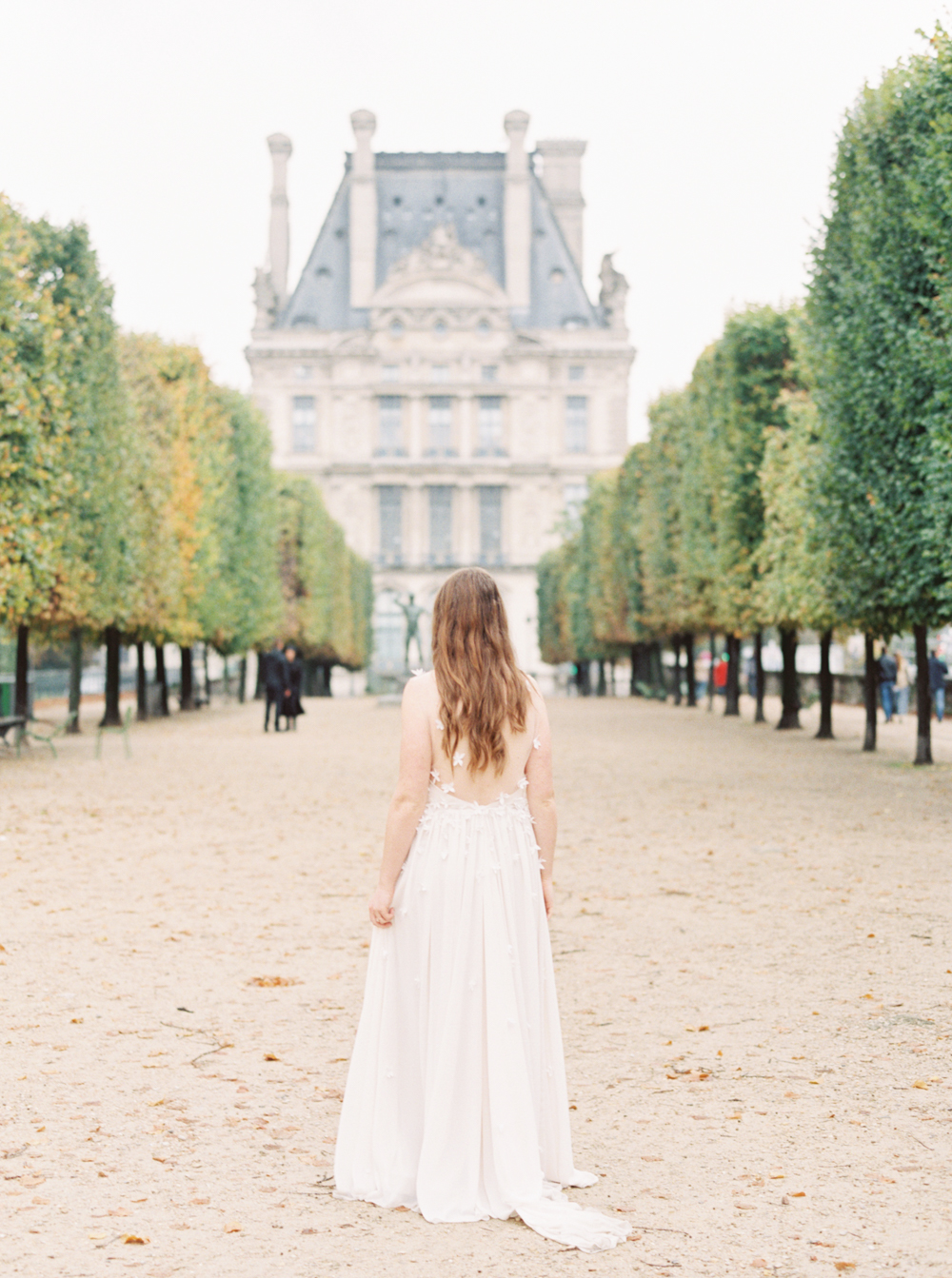 Paris wedding photographer Molly Carr