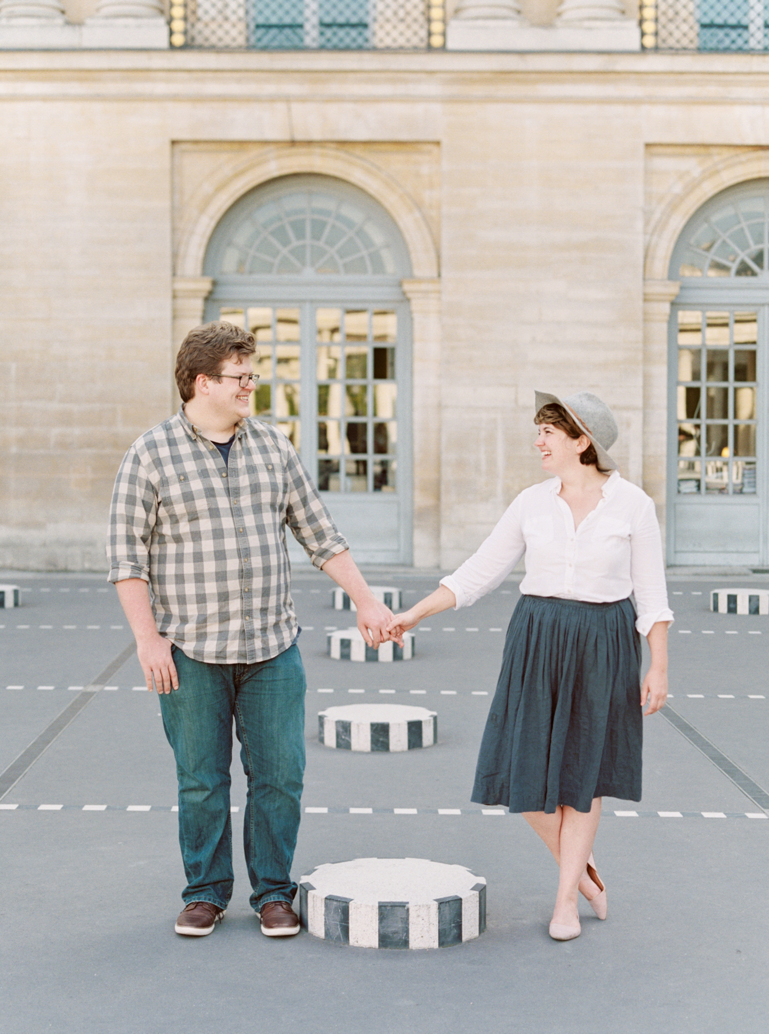 Palais Royal engagement photos | Paris engagement photographer | France wedding photography | Molly Carr