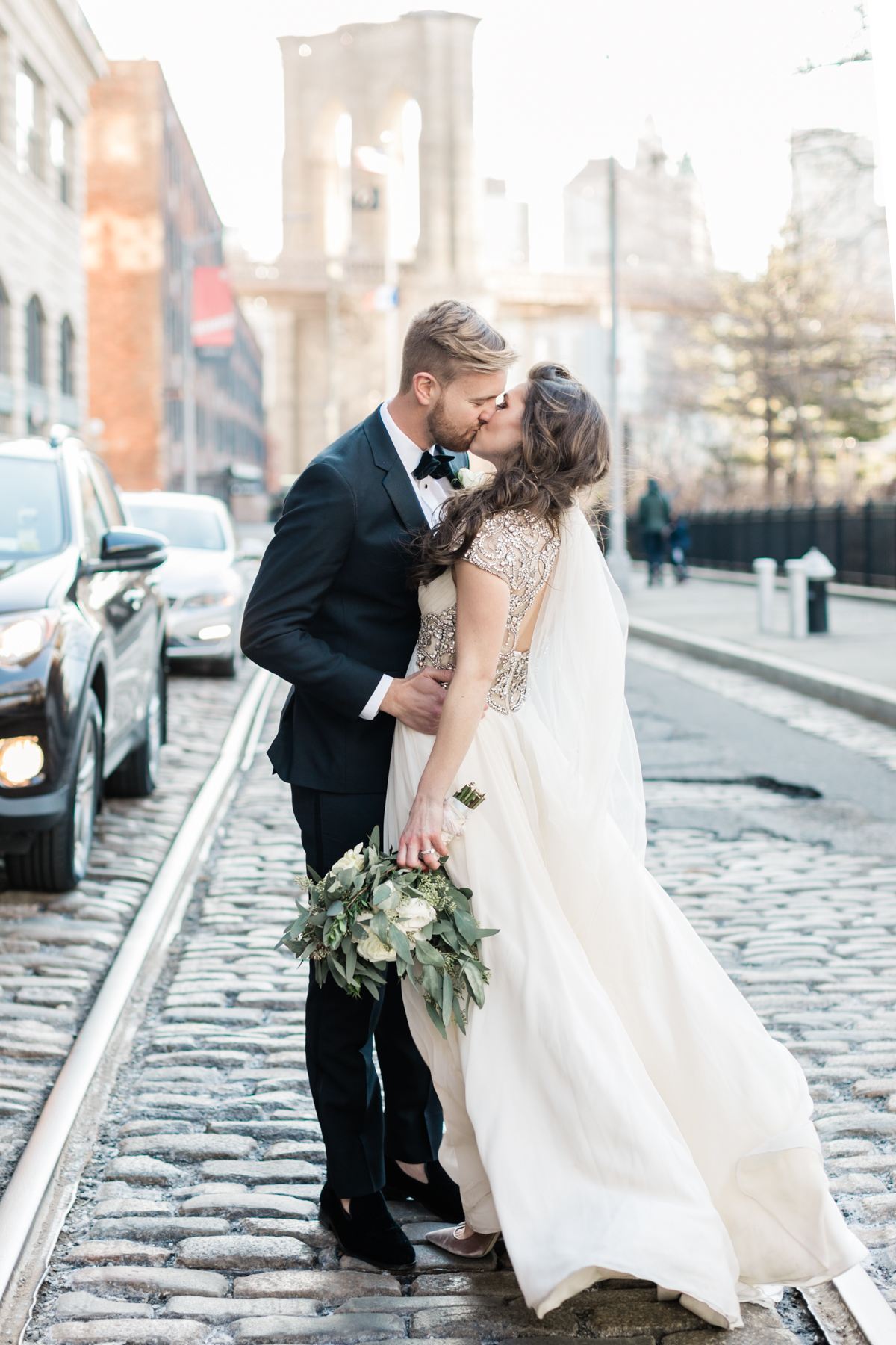 New York City wedding photographer | Brooklyn bridge wedding photos | DUMBO wedding photos | Bride and groom in Brooklyn