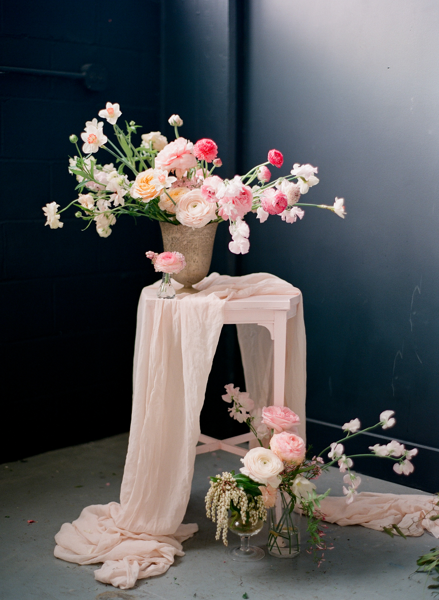 Luxury Film Photographer | Spring Florals | Isibeal Studio | Molly Carr Photography