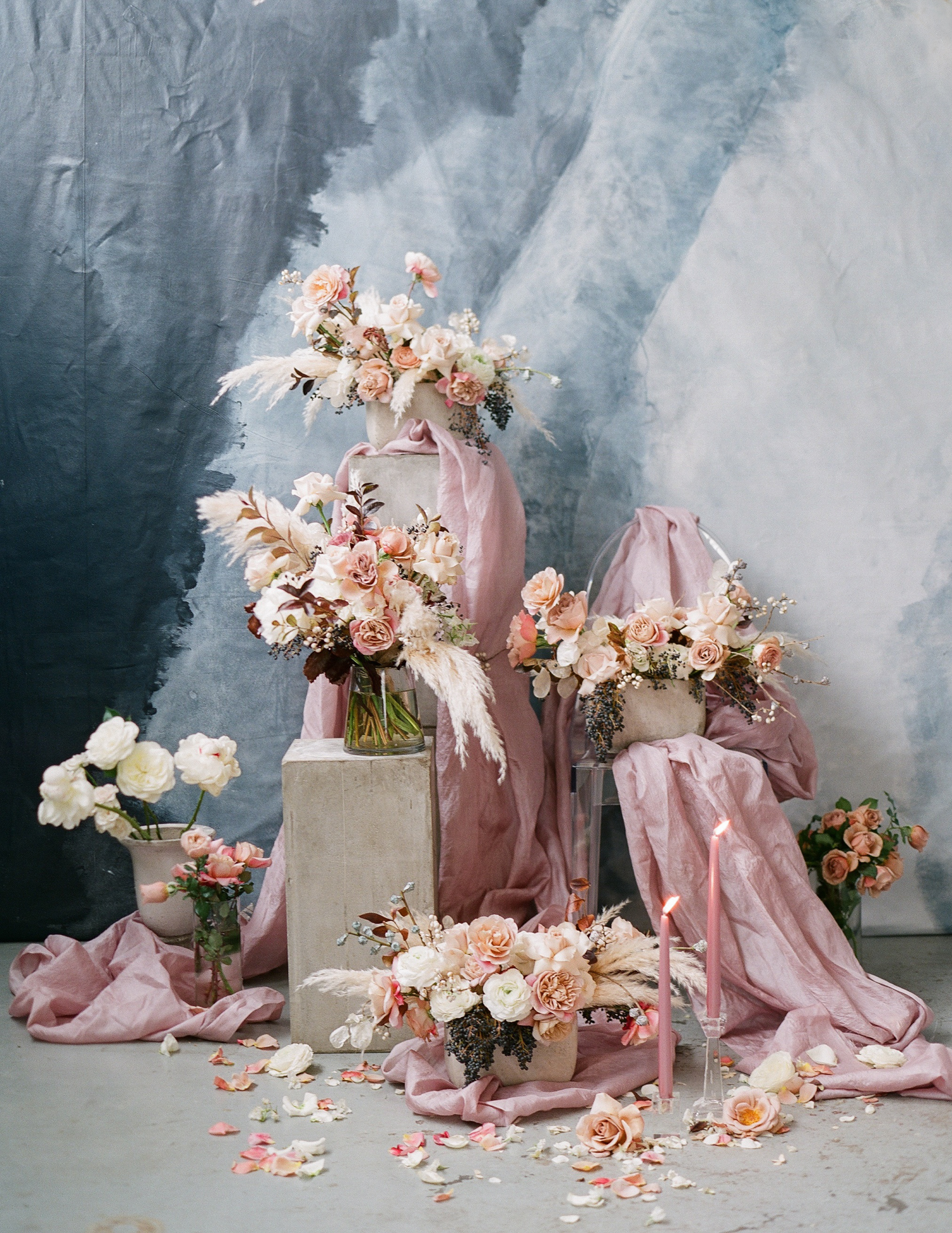 Fine Art Wedding Photographer Paris | Molly Carr Photography | Isibeal Studio | Tara Nicole Weddings | Wedding Floral Display
