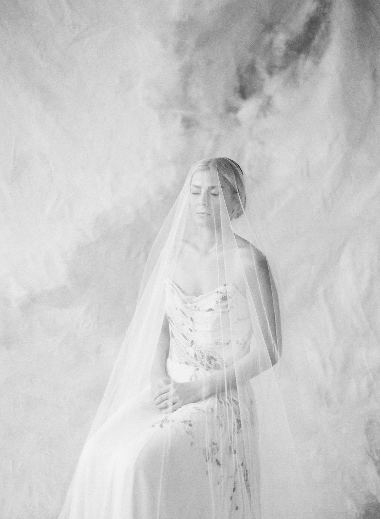 Fine Art Wedding Photographer Paris | Molly Carr Photography | Isibeal Studio | Tara Nicole Weddings | Carol Hannah Wedding Dress