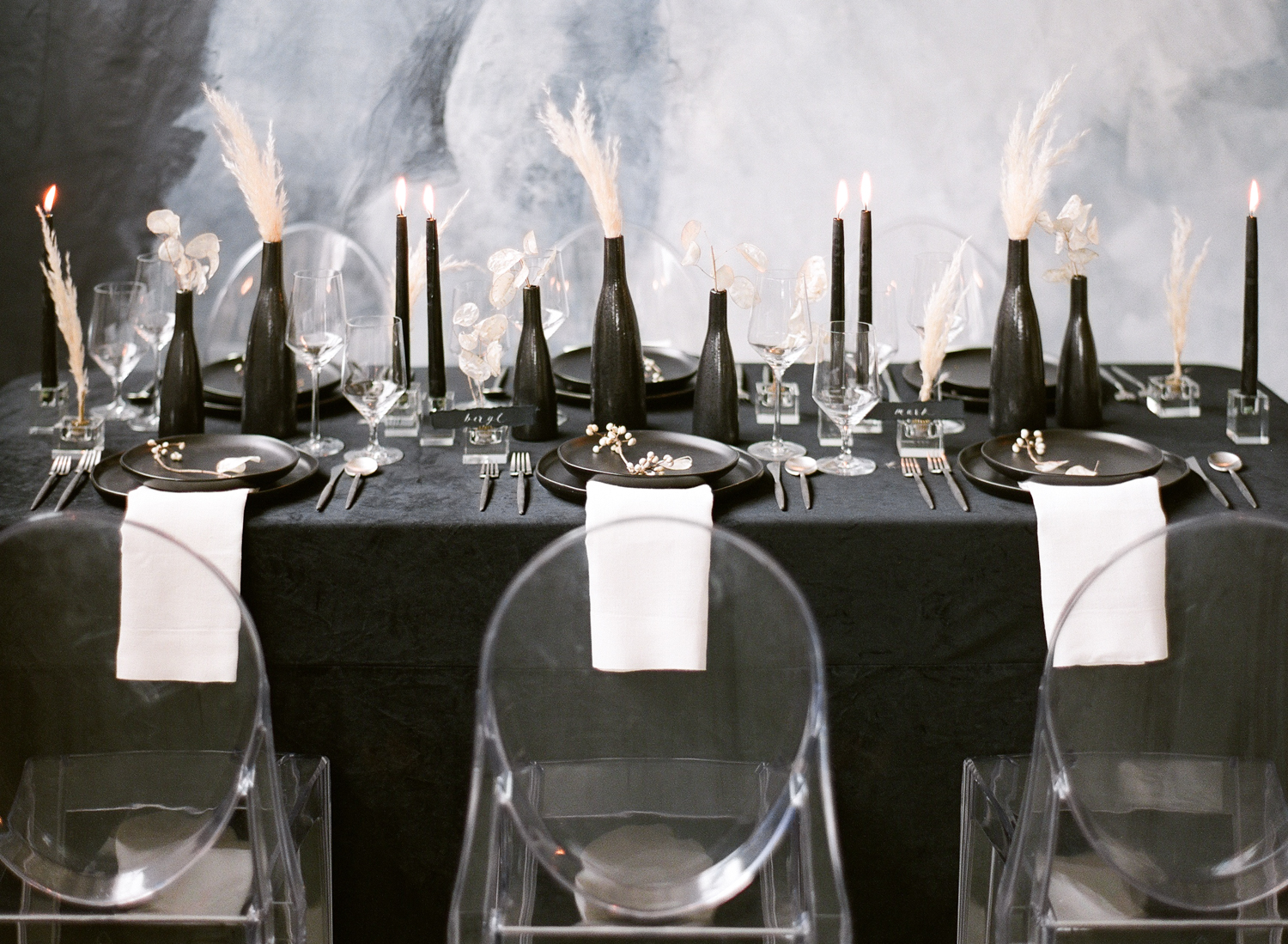 Fine Art Wedding Photographer Paris | Molly Carr Photography | Isibeal Studio | Tara Nicole Weddings | Modern Black Wedding Table with Clear Ghost Chairs