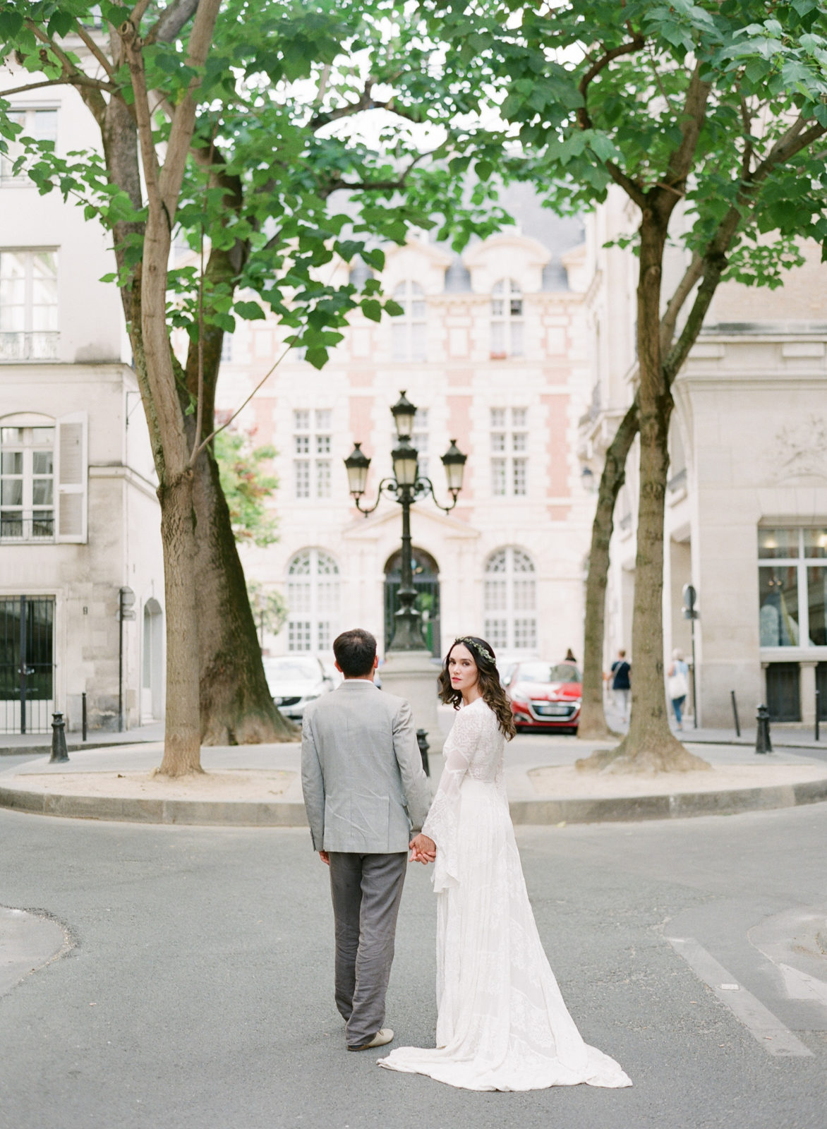 Paris Wedding Photography | Paris Wedding Photographer | France Wedding Photos | Paris Film Photographer | Molly Carr Photography | Rue de Seine Wild Harlow Wedding Gown | Place de Furstenberg Wedding Photos