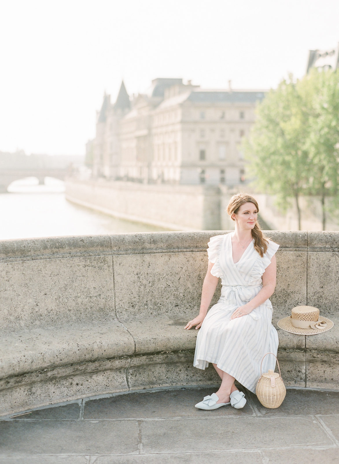 Paris branding photographer | Paris portrait photographer | Paris brand photos | Petite Abeille Design | Molly Carr Photography | Pont Neuf | Seine Sunrset | Paris Bridge | Pont Neuf Photoshoot | Girl in Paris | Girl Sitting on Seine
