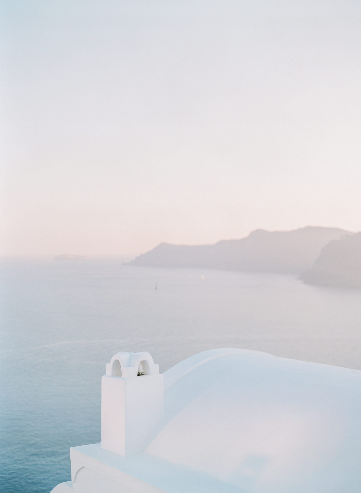 Santorini Wedding Photographer Molly Carr Photography | Oia Greece Film Photographer | Luxury Elopement in Santorini | Europe Wedding Photographer | Jennifer Fox Weddings