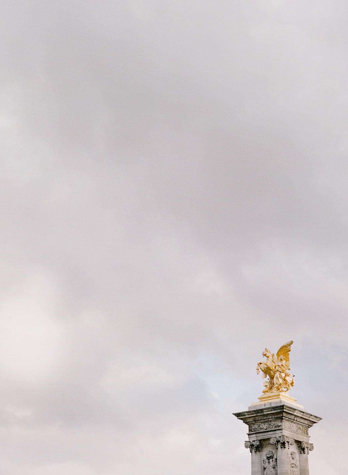 Musee Rodin Wedding Photographer | Paris Garden Wedding Photography | Paris Film Photographer | France Wedding Photography | Molly Carr Photography | Paris Outdoor Wedding | Pont Alexandre III