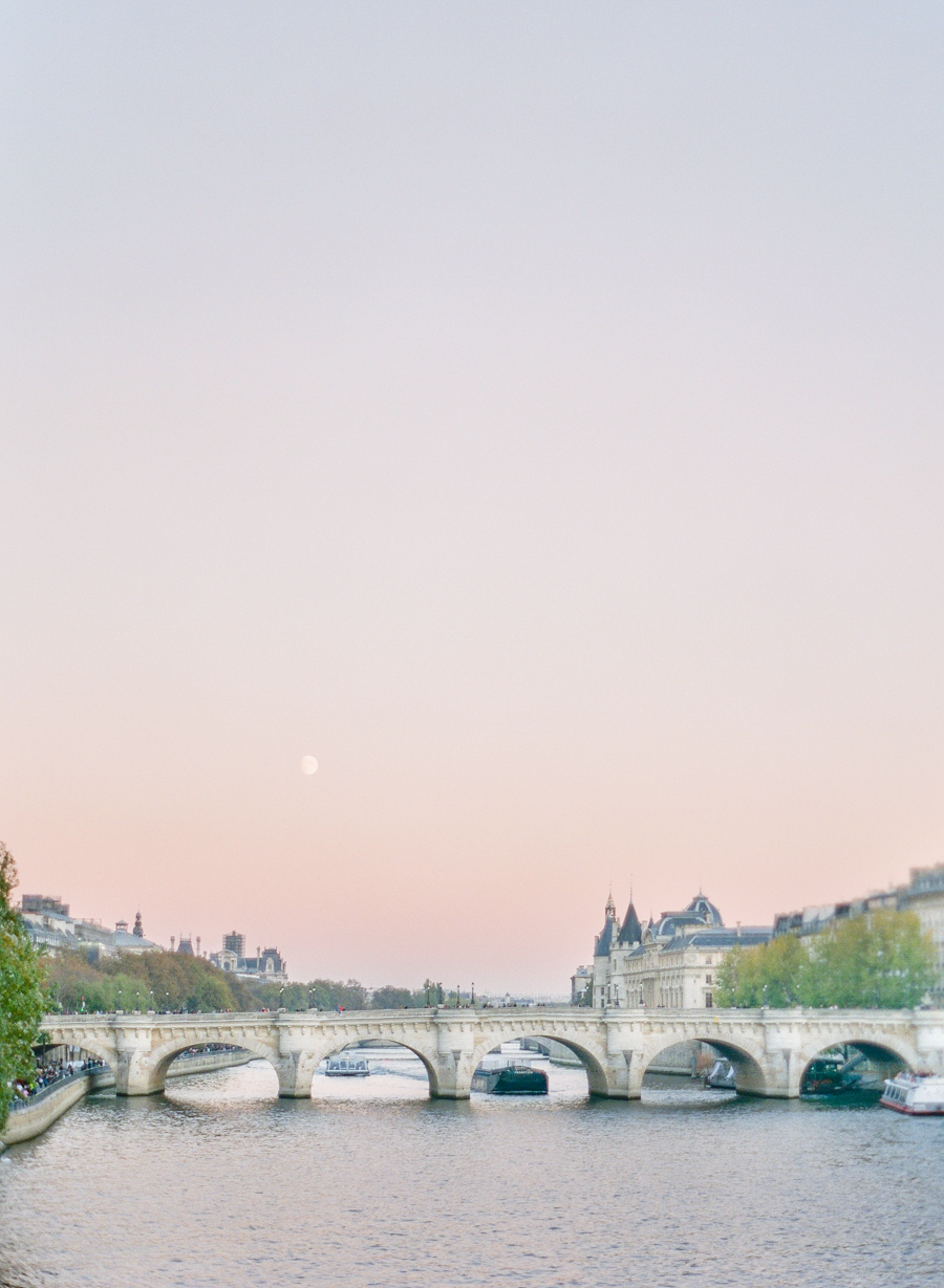 Paris Film Photos by France Wedding Photographer Molly Carr Photography | Europe Wedding Photographer | Destination Wedding | Sunset Over the Seine