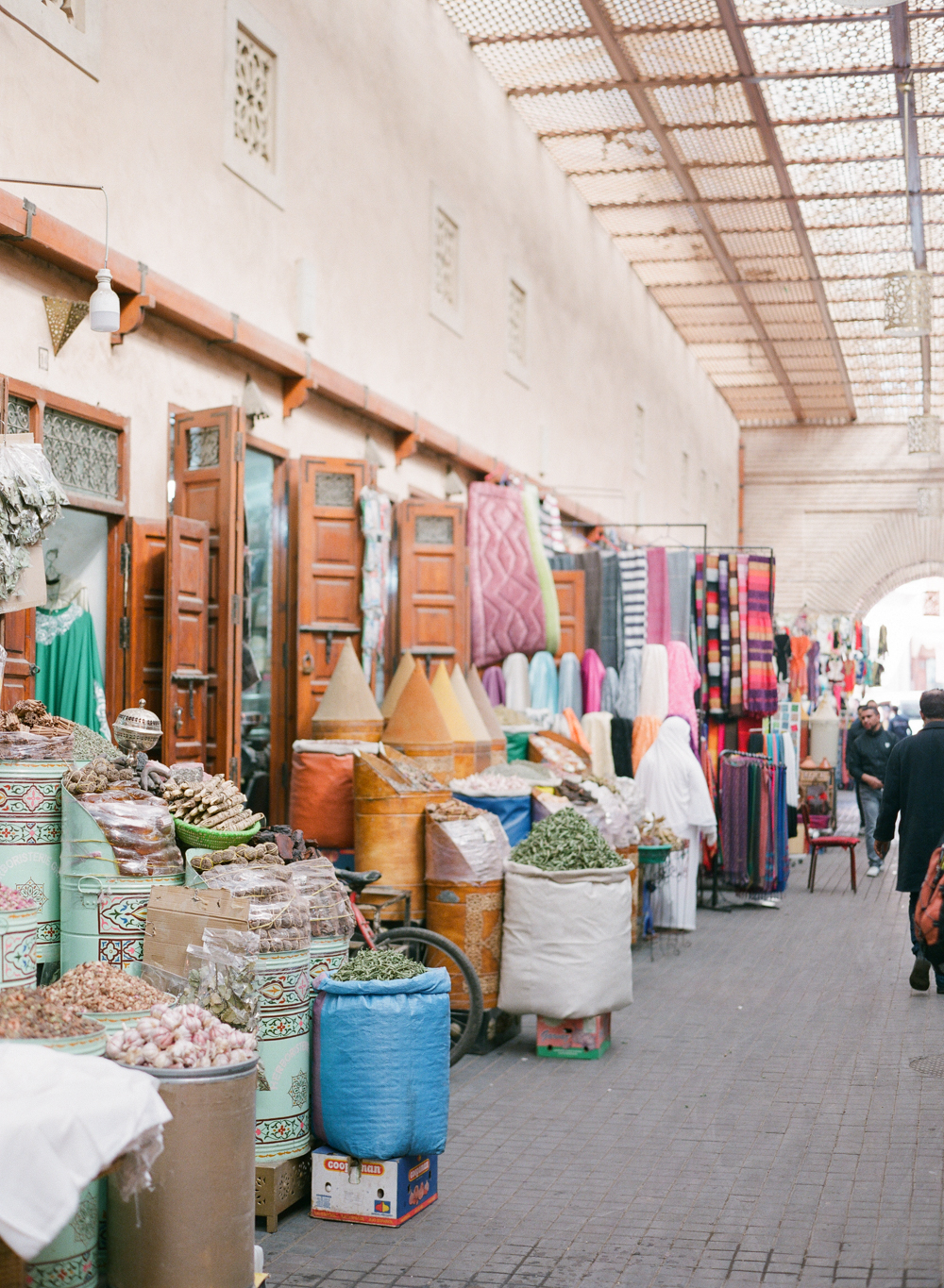 Marrakech Wedding Photographer | Morocco Destination Wedding | Molly Carr Photography | Film Photographer | Spice Market | Medina | Souks