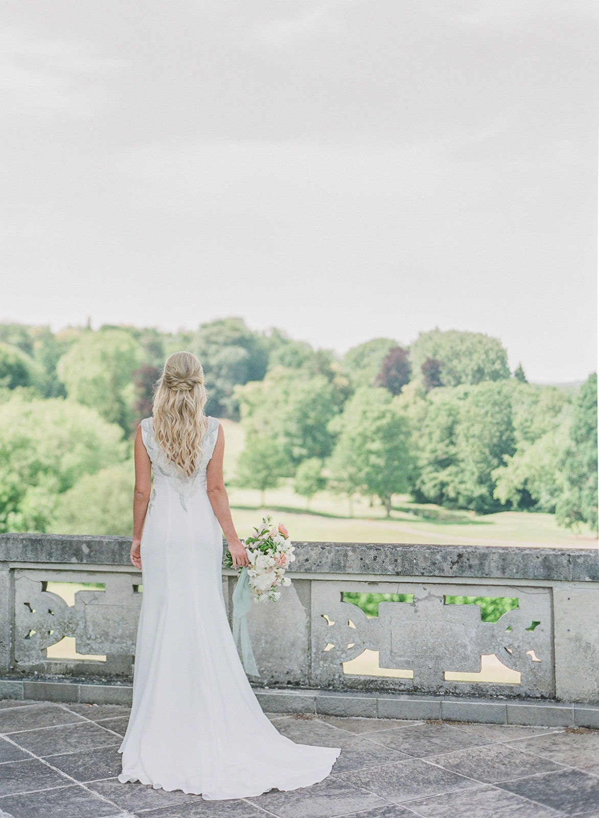 Chateau Bouffemont Wedding Photography | Paris, France Destination Wedding | Molly Carr Photography | Fine Art Film Photography | Jennifer Fox Weddings | Bride