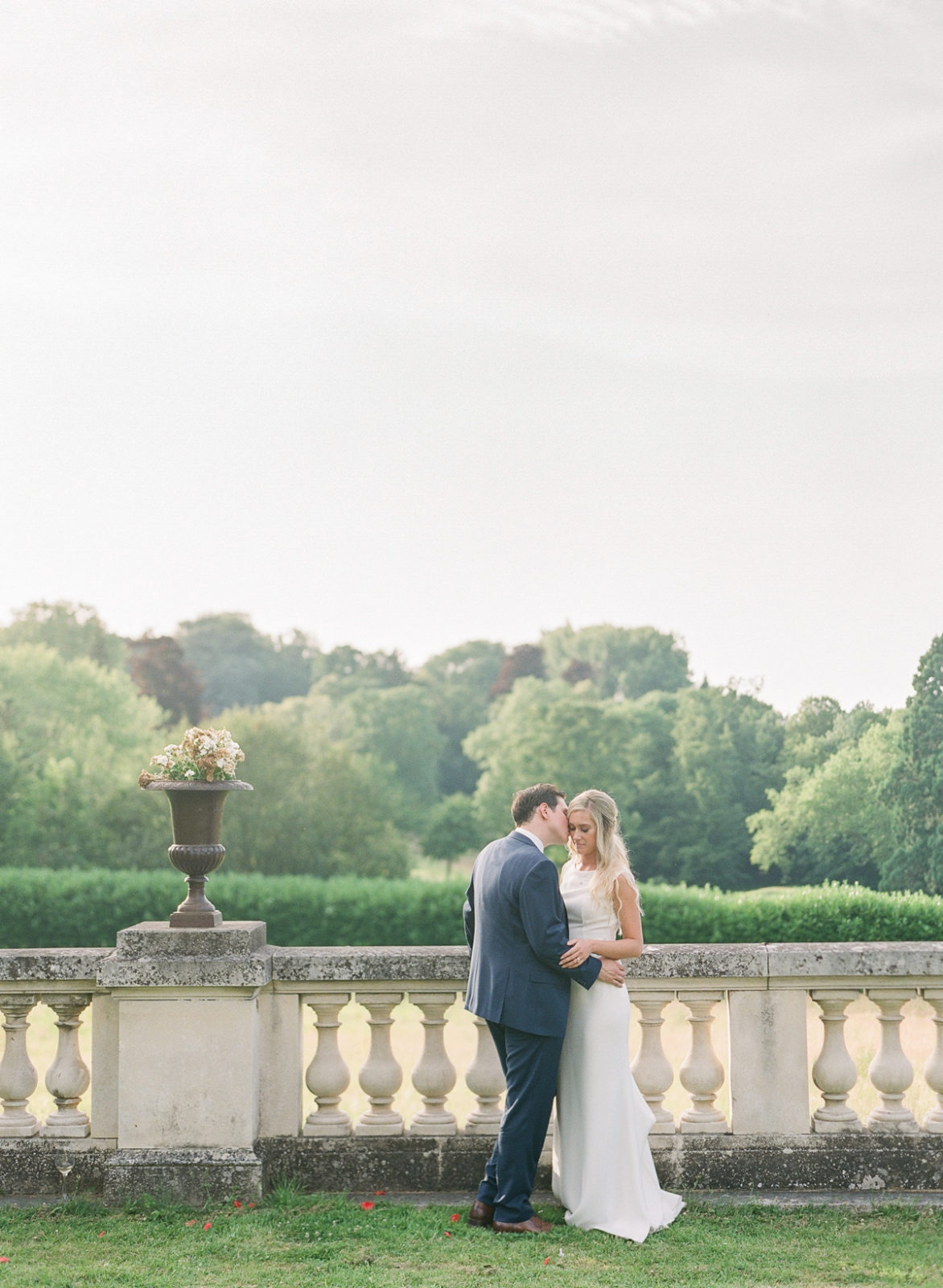 Chateau Bouffemont Wedding Photography | Paris, France Destination Wedding | Molly Carr Photography | Fine Art Film Photography | Jennifer Fox Weddings | Bride and Groom Photos