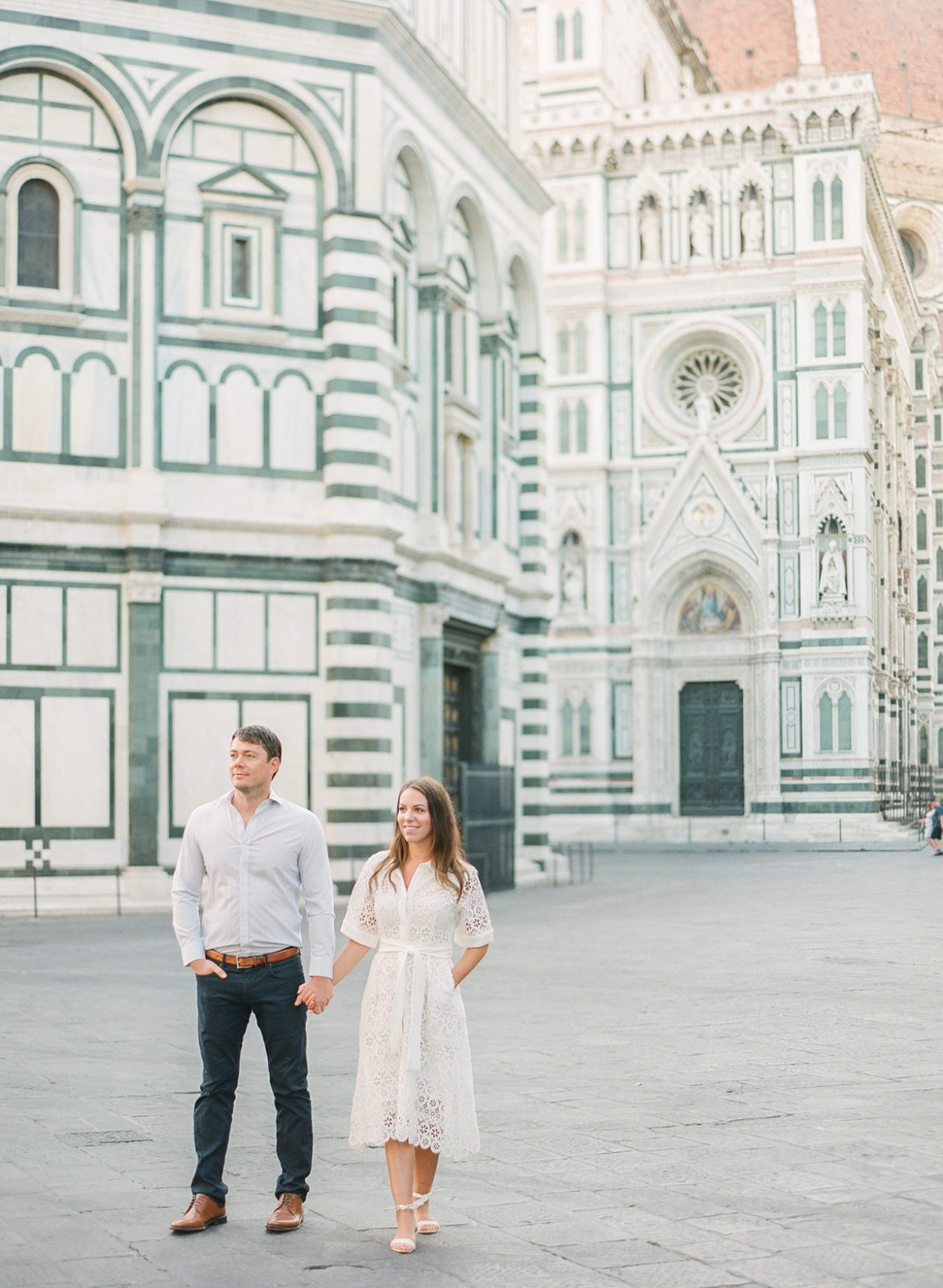 Florence Wedding Photographer | Florence Film Photos | Italy Destination Anniversary Session | Molly Carr Photography | Duomo Engagement Photos