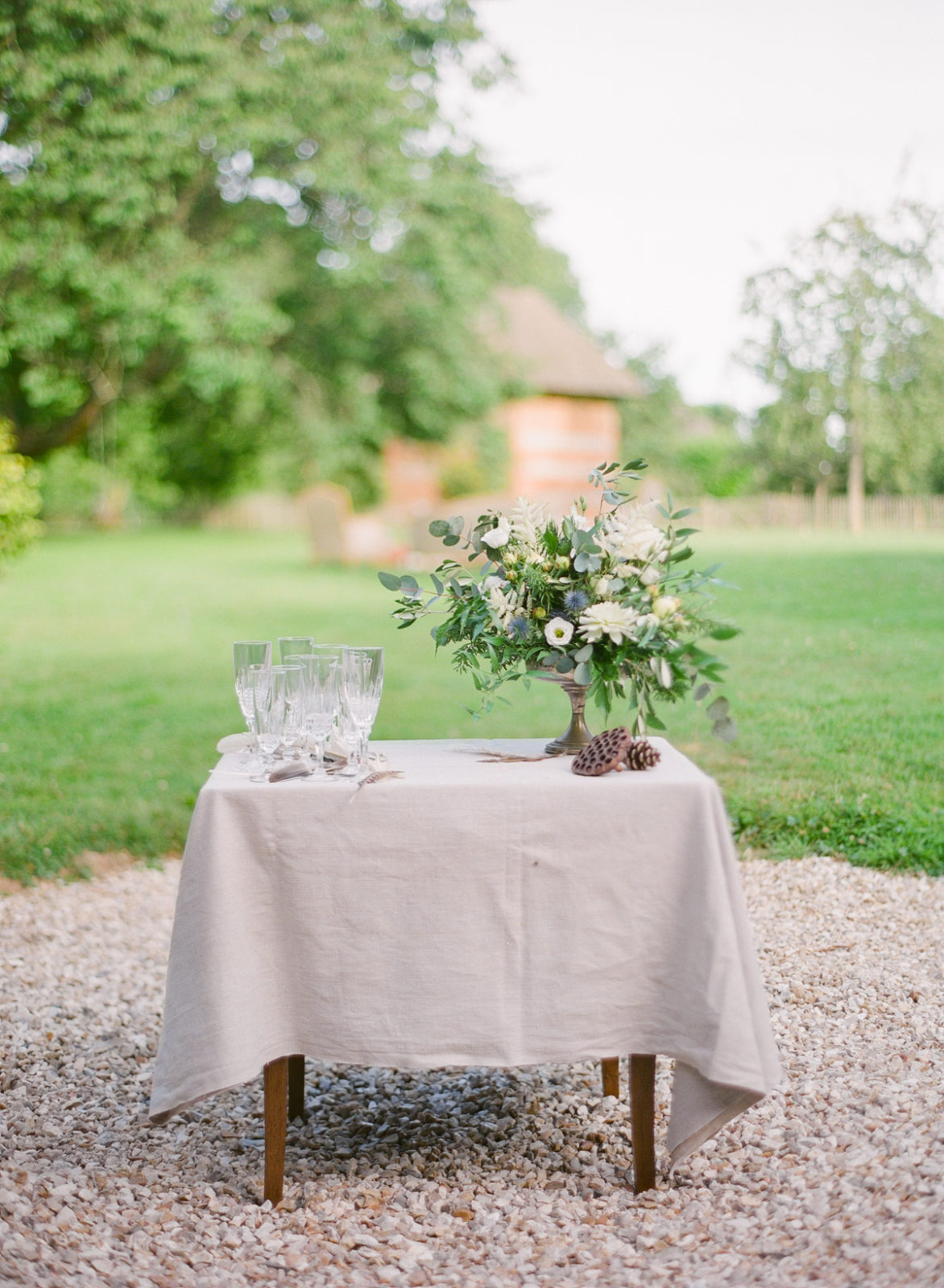 Normandy Wedding Photographer | France Destination Wedding | Molly Carr Photography | Wedding Flowers