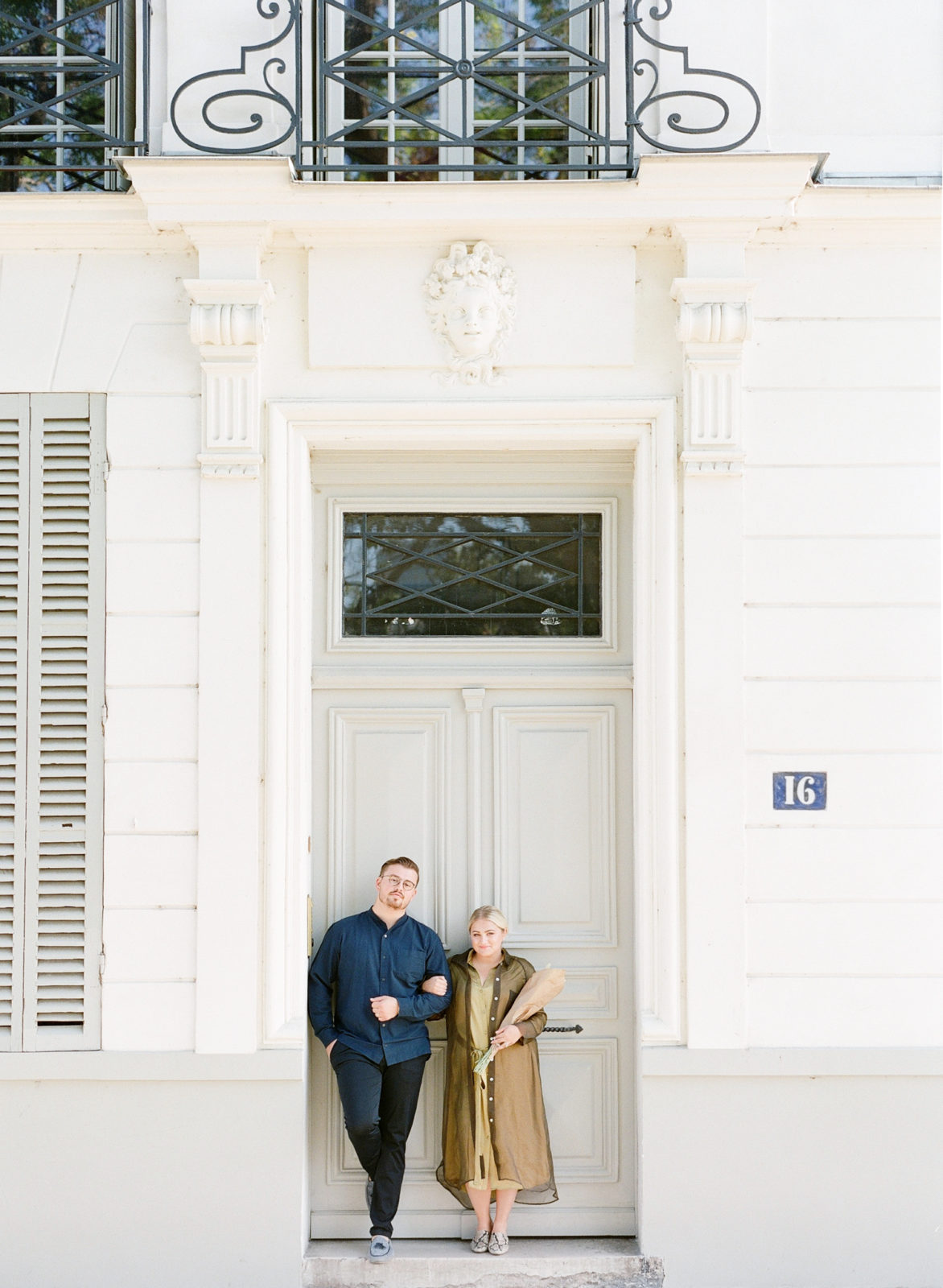 Film Photographer Paris | Molly Carr Photography | Paris Engagement Photos | France Anniversary Photoshoot | Rachael Ellen Events | Ile Saint Louis Engagement Session
