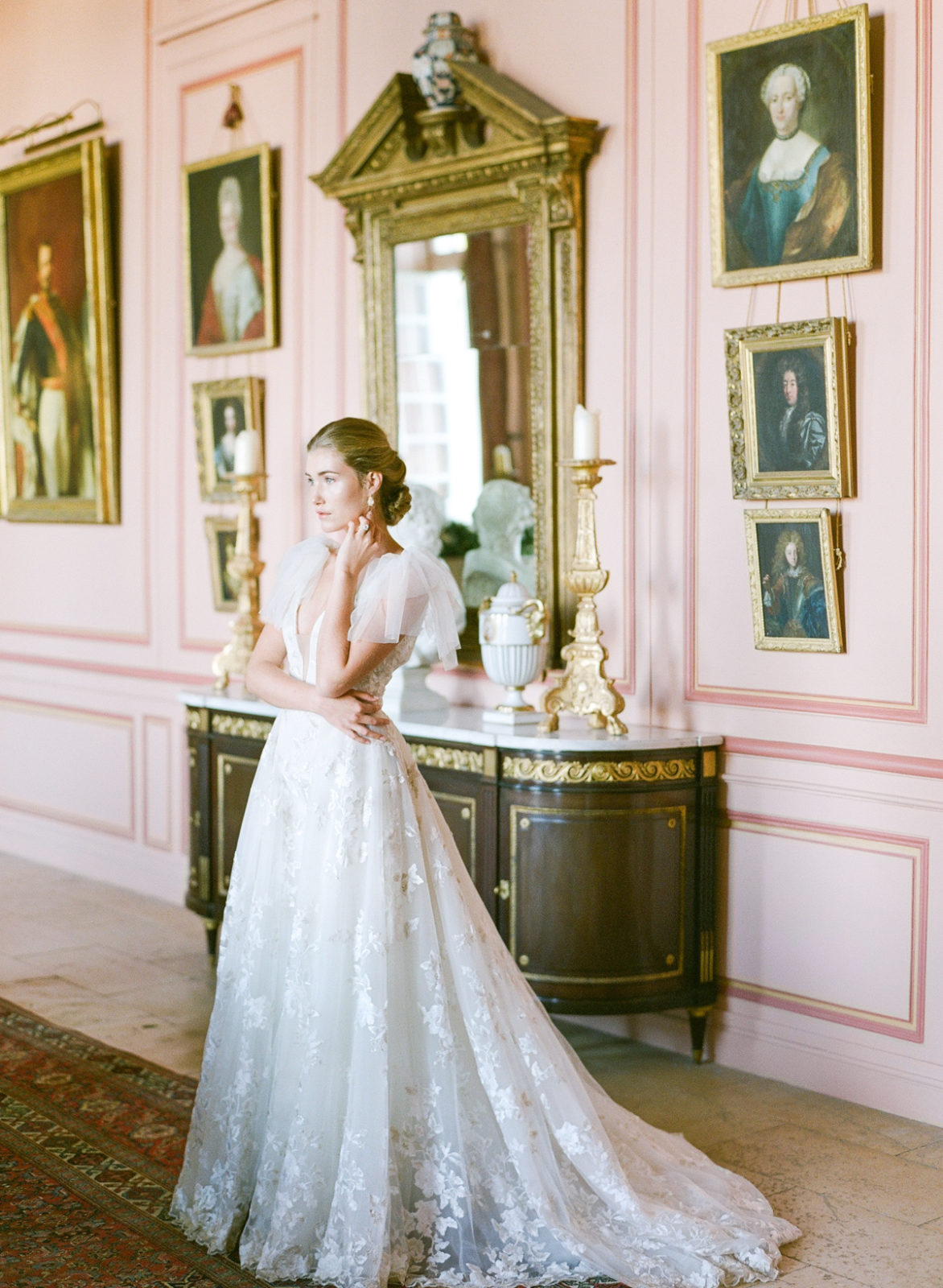 Paris Film Photographer | Chateau Du Grand-Luce Wedding | Molly Carr Photography