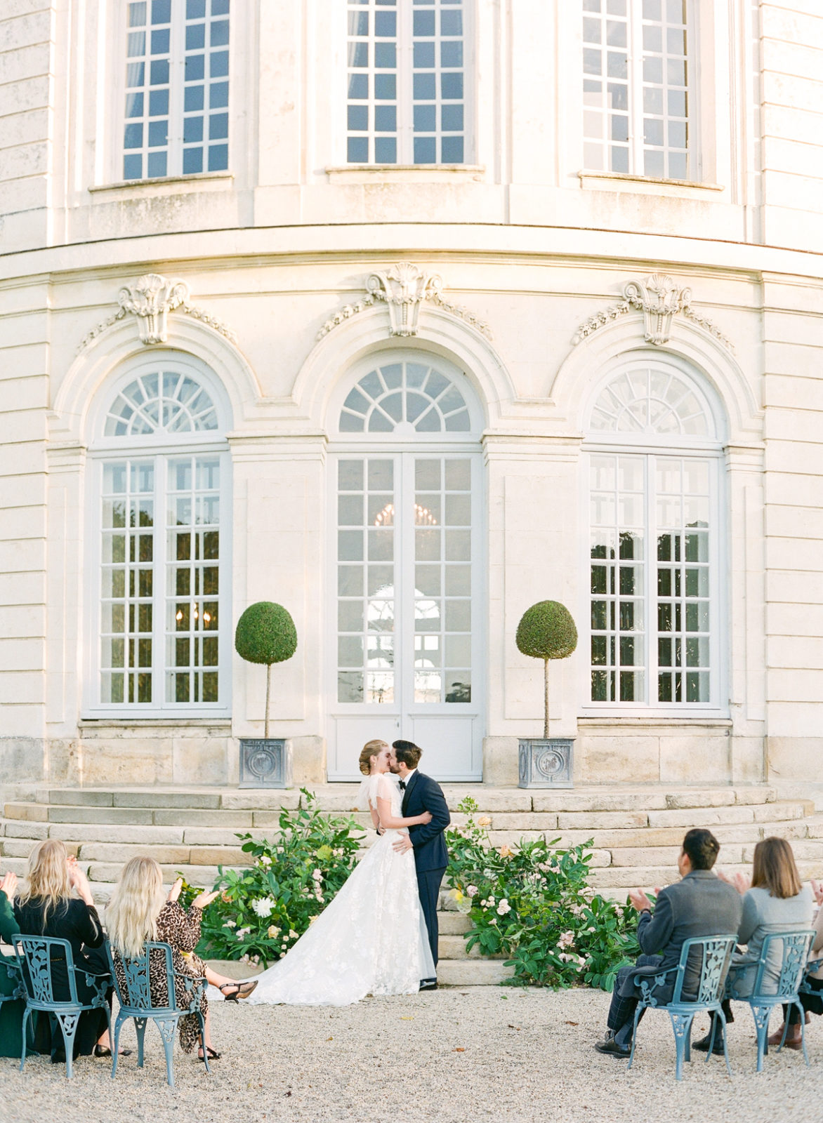 Chateau Grand Luce Wedding Photographer | Molly Carr Photography | France Luxury Destination Wedding | Paris Film Photographer | Rachael Ellen Events