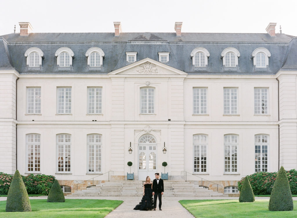 Chateau Grand Luce Wedding Photography | Luxury Loire Valley France Destination Wedding | Black Wedding Dress | Molly Carr Photography and Rachael Ellen Events