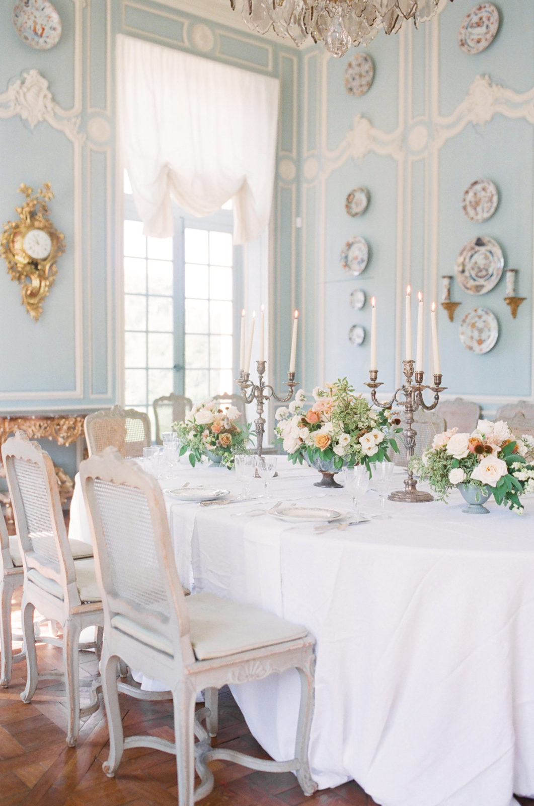 Chateau de Villette Wedding | Elegant Destination Wedding in Paris, France | Molly Carr Photography