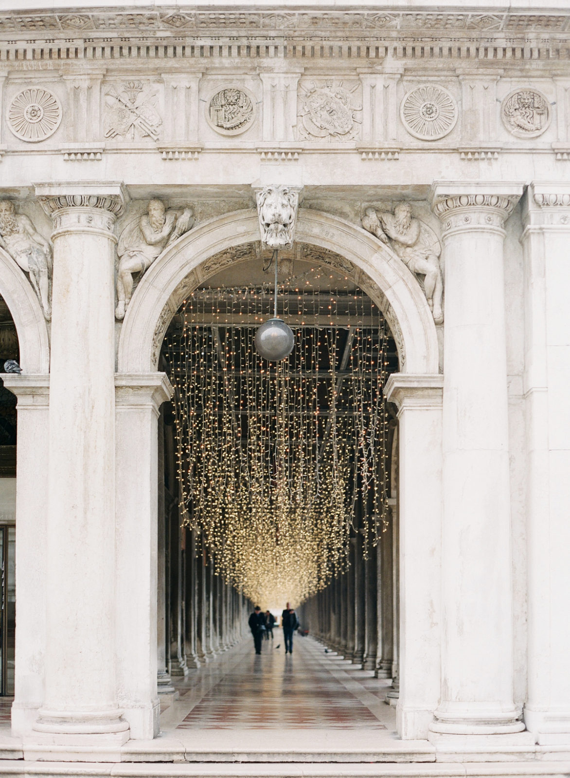 Venice Wedding Photographer | Italy Film Photography | Molly Carr Photography | Piazza San Marco Christmas