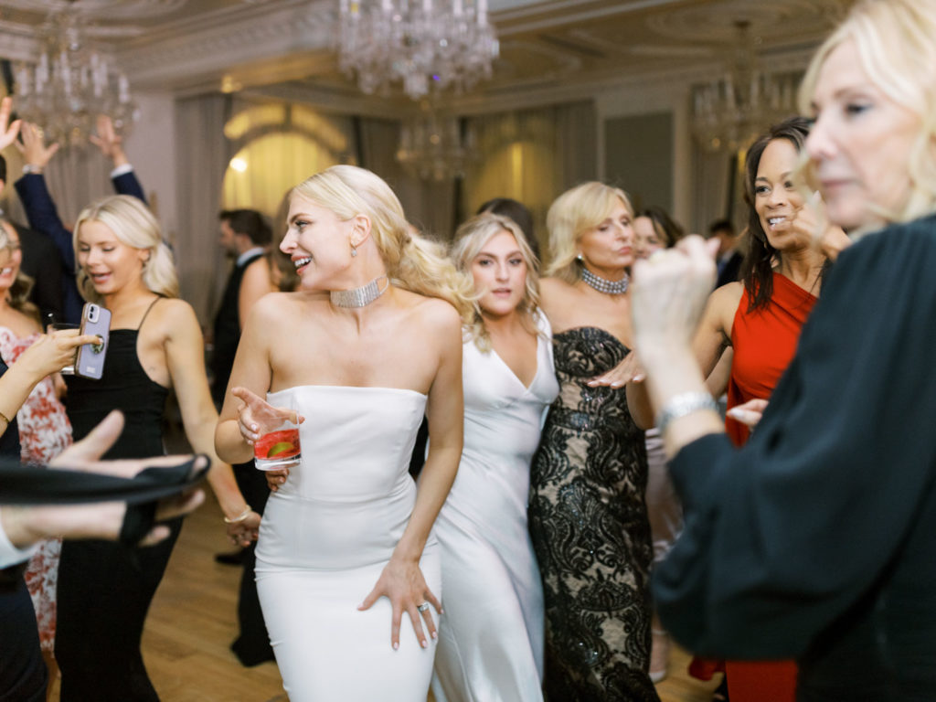 Hotel Carmichael Wedding Photographer | Luxury Wedding | Molly Carr Photography