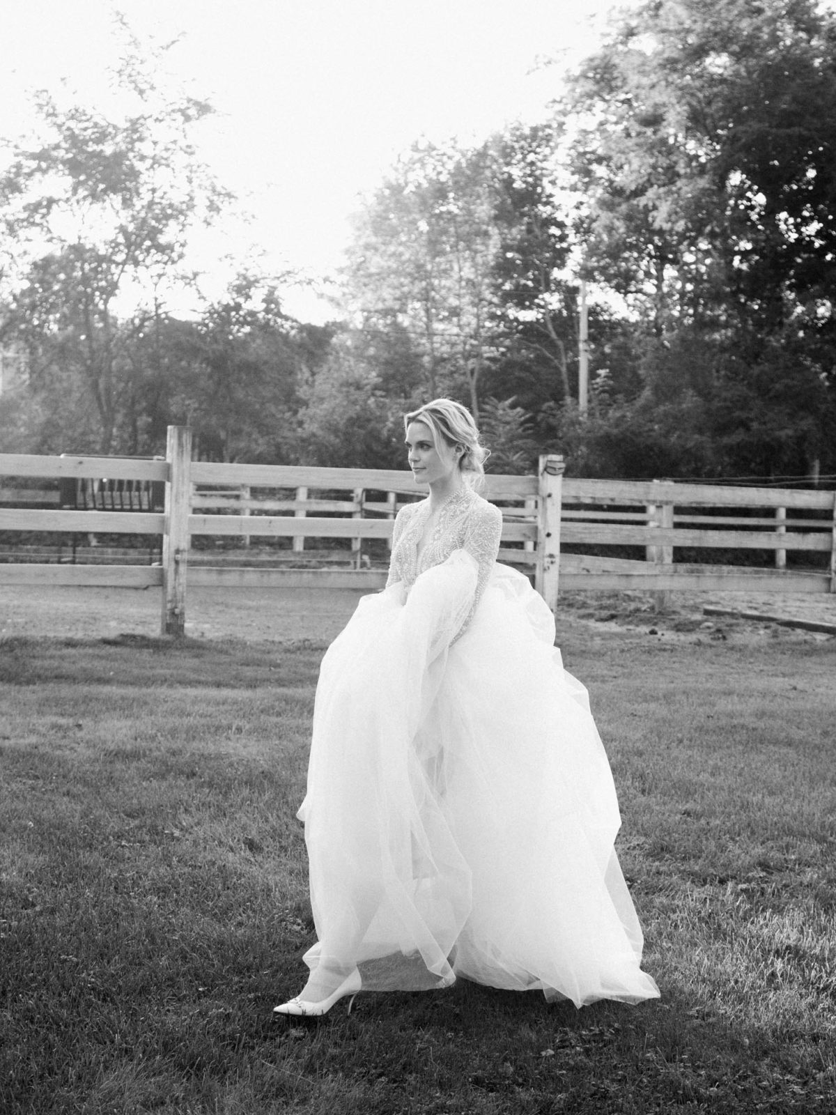 Connecticut Wedding Photographer | New England Film Photography | Luxury East Coast Wedding Photos | Molly Carr Photography