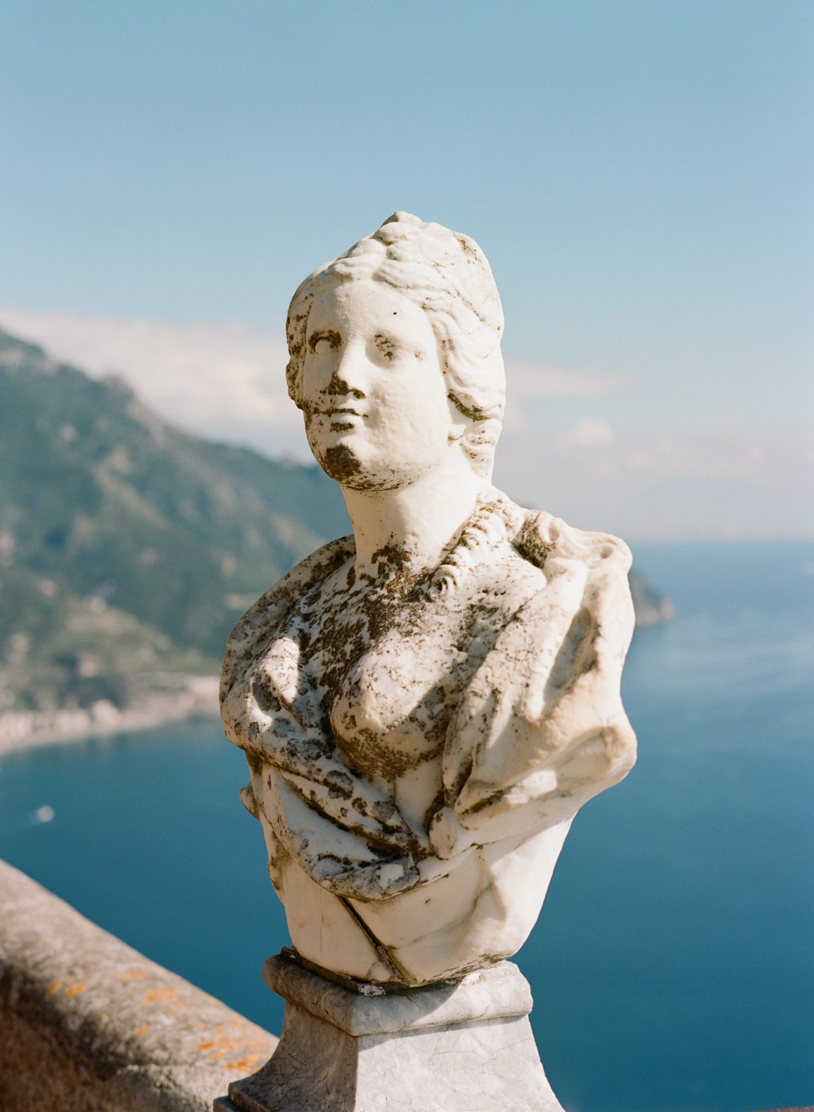 Amalfi Coast Wedding Photographer | Italy Film Photos | Le Sirenuse | Positano Travel Guide | Molly Carr Photography