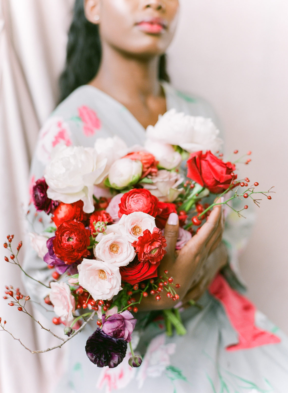Best Wedding Bouquets of 2018 | Fine Art Wedding Photography | Film Wedding Photography | Molly Carr Photography | Colorful Bridal Bouquet
