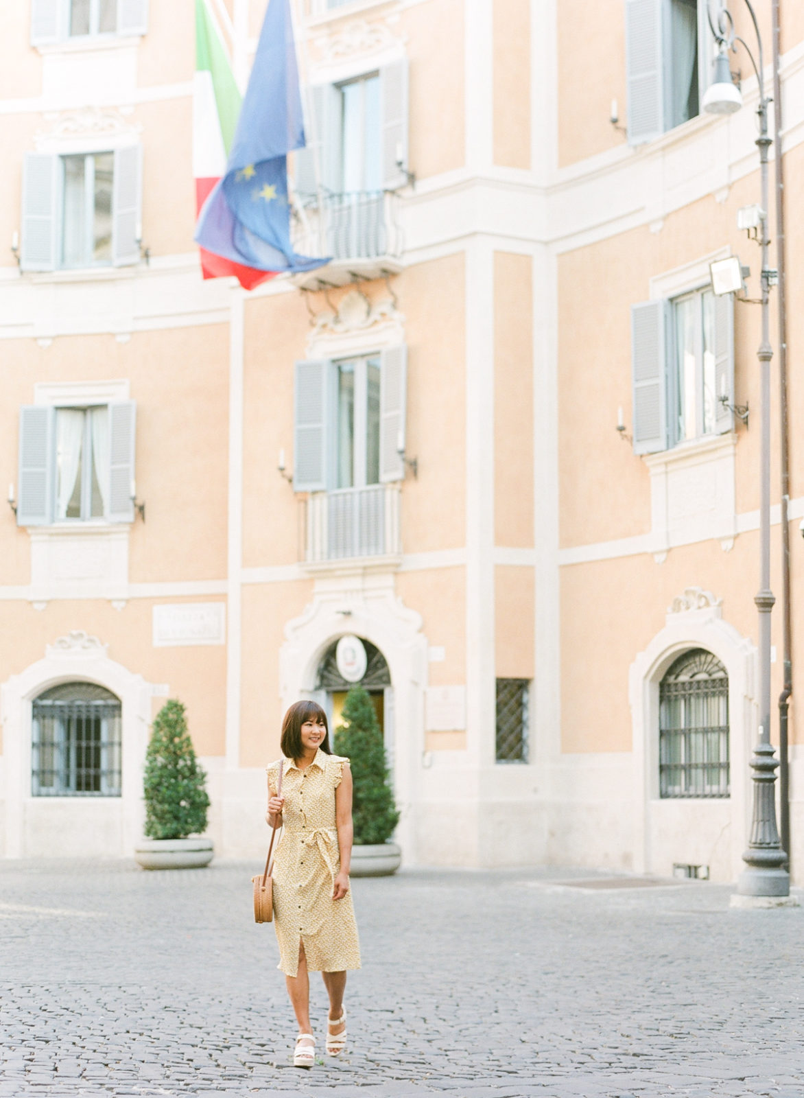 Rome Film Photographer | Italy Wedding Photos | Fine Art Photography | Molly Carr Photography | Trevi Fountain