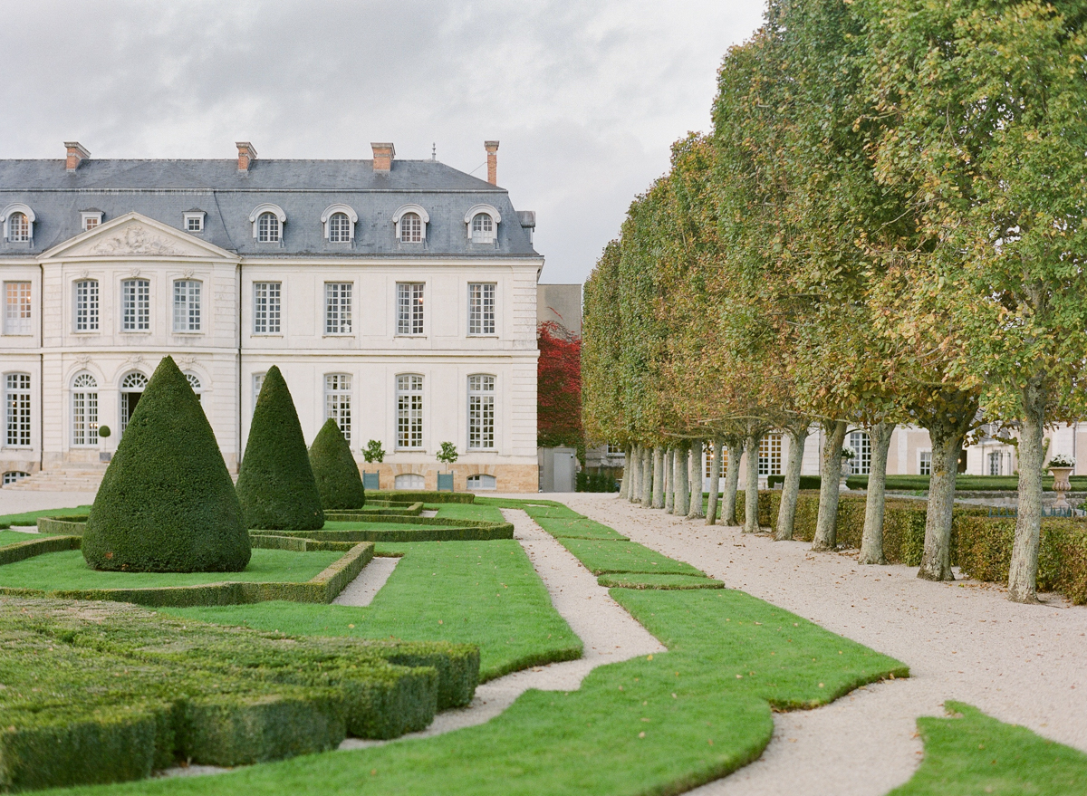 10 Majestic Venues in France to Consider for a Regal Destination Wedding -  Wedded Wonderland