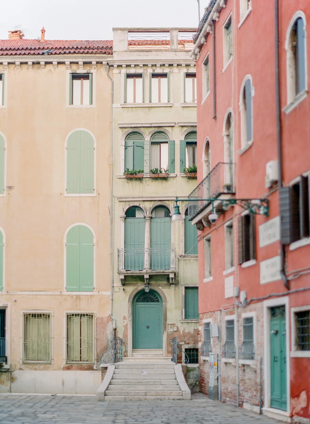 Venice Wedding Photographer | Italy Film Photography | Molly Carr Photography | Colorful Architecture