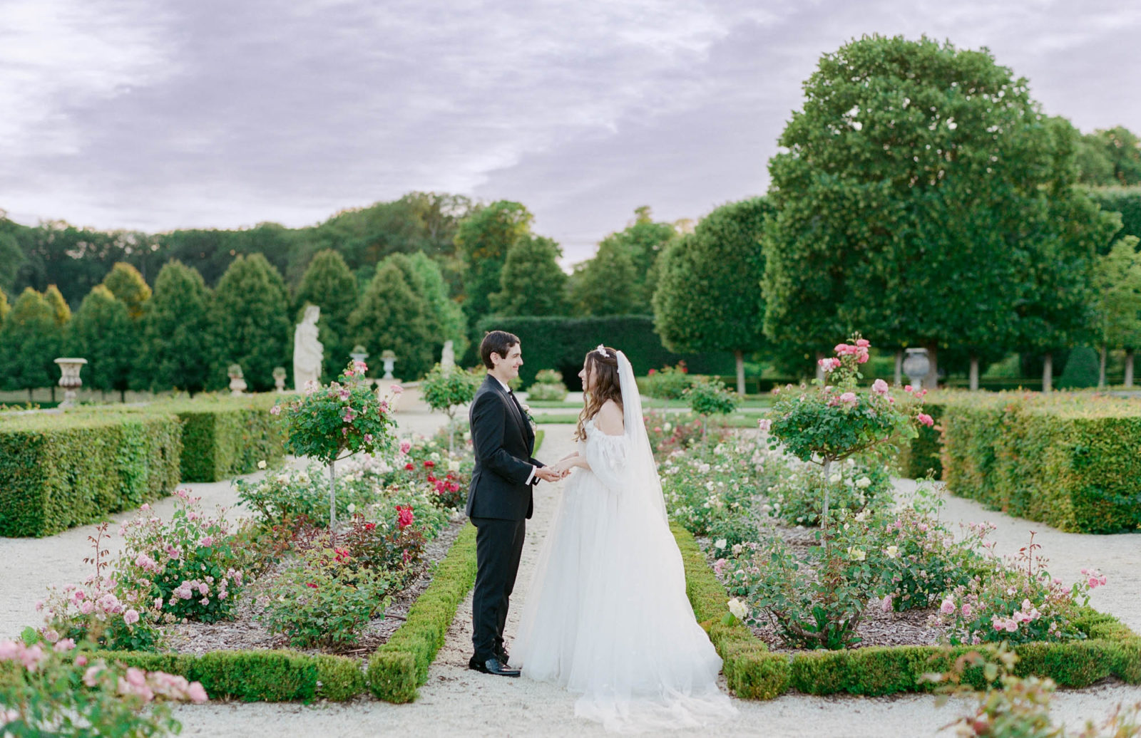 Grand-Luce Wedding Photographer | French Château Luxury Wedding