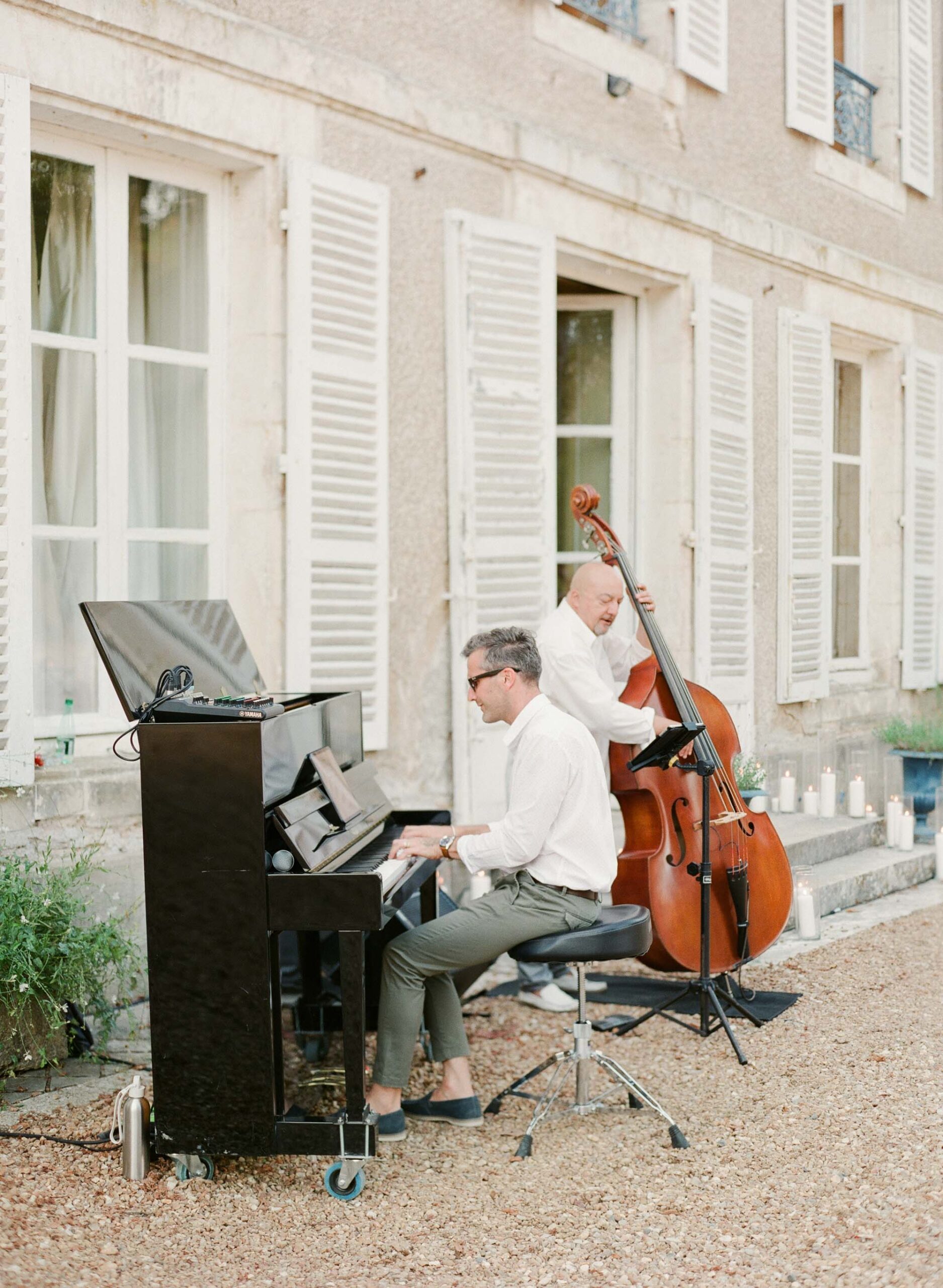 Chateau Bouthonvilliers Wedding Photographer | Loire Valley Wedding | France Film Photographer | Molly Carr Photography