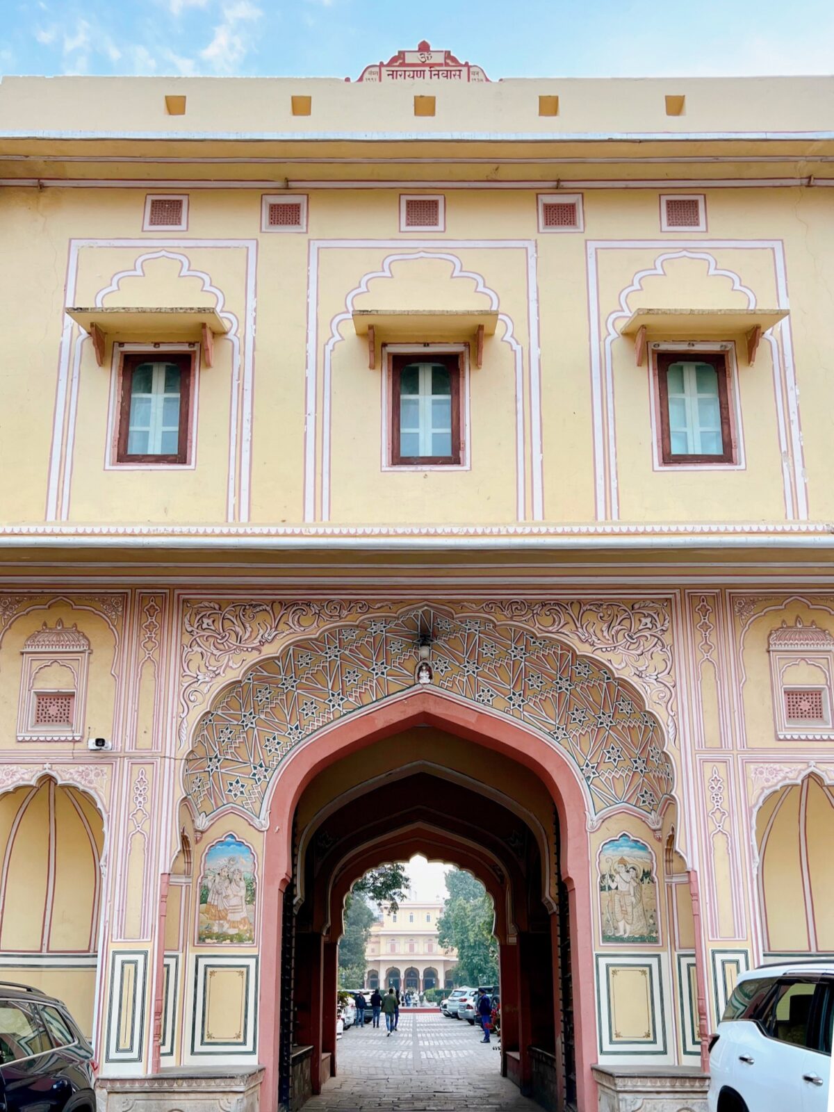 Jaipur Luxury Travel Guide | Rajasthan | India | Molly Carr Photography | Hotel Narain Niwas Palace Arcade
