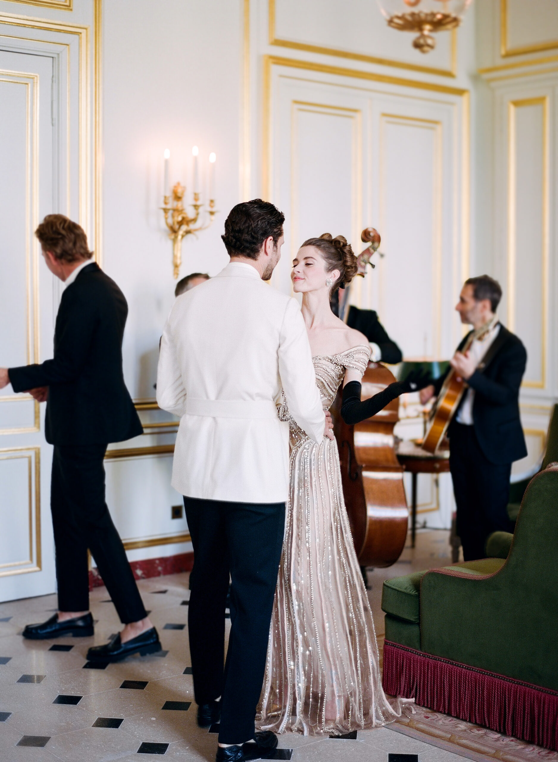 Versailles Wedding Photographer | Chateau de Versailles | Le Grand Controle | Molly Carr Photography
